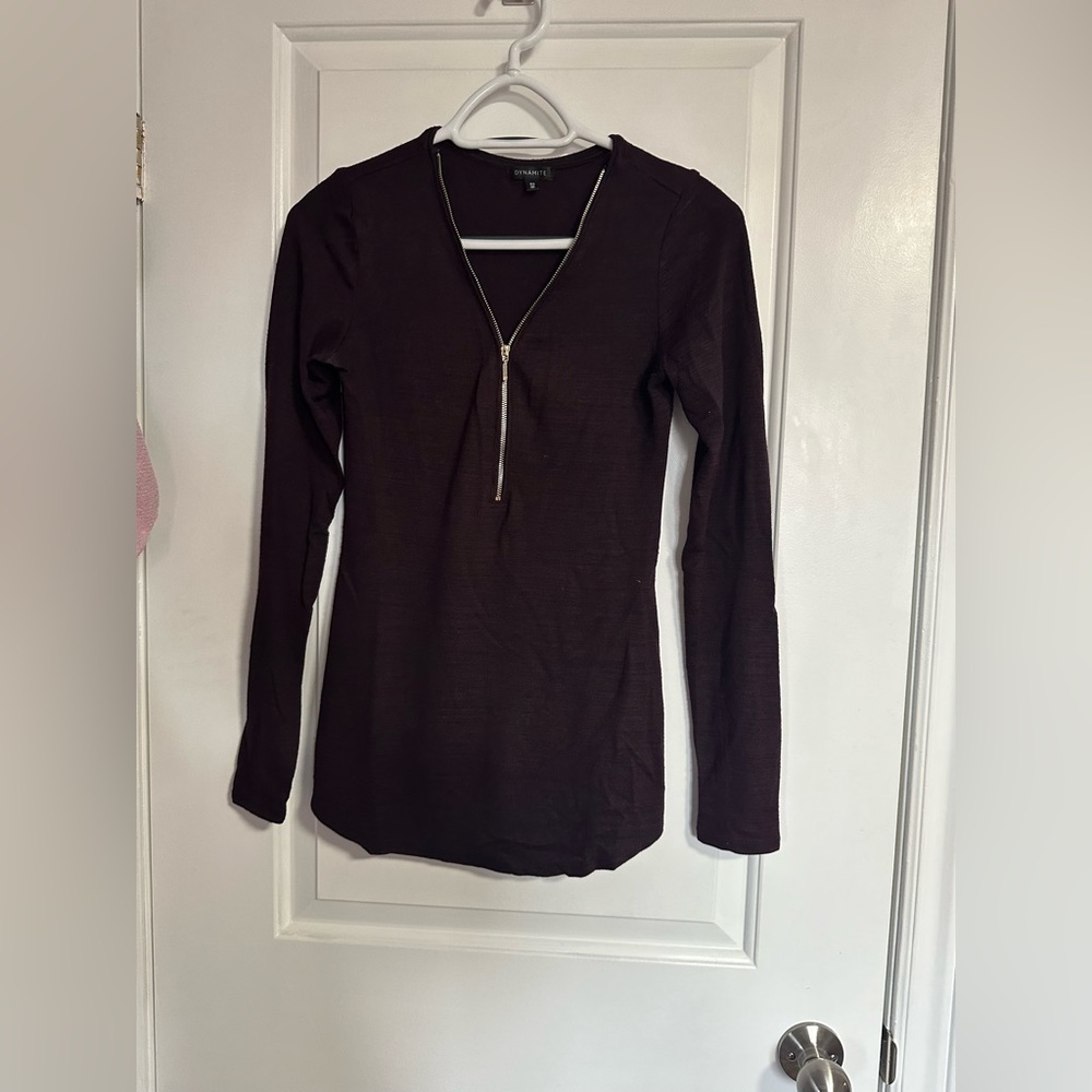 Dynamite long sleeve top - 5 for $25 for items marked with ⭐️